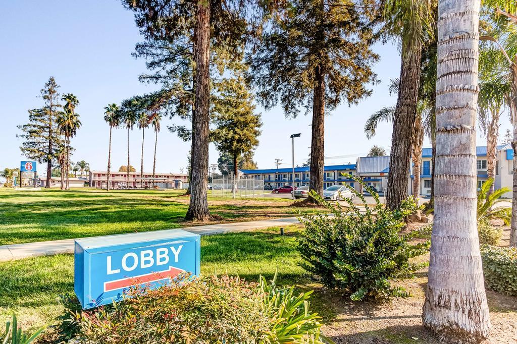 Motel 6-Visalia, Ca Exteriör bild